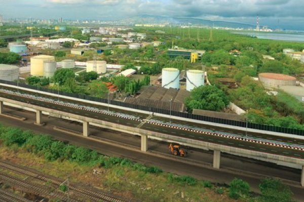 Eastern-Express-Freeway-Mumbai-lg